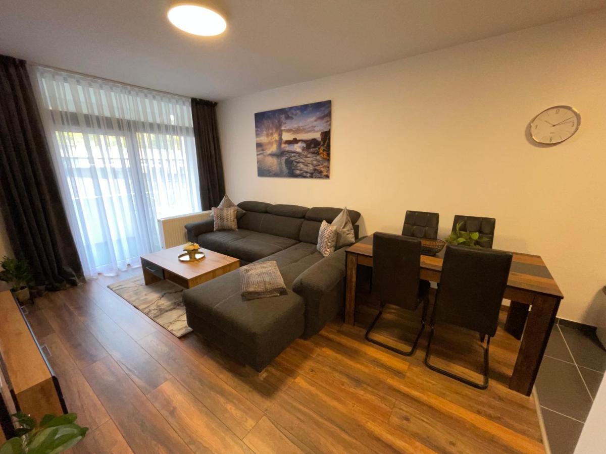 Ferienwohnung Linda Incl Pool, Sauna & Tiefgarage باد هازبرغ المظهر الخارجي الصورة